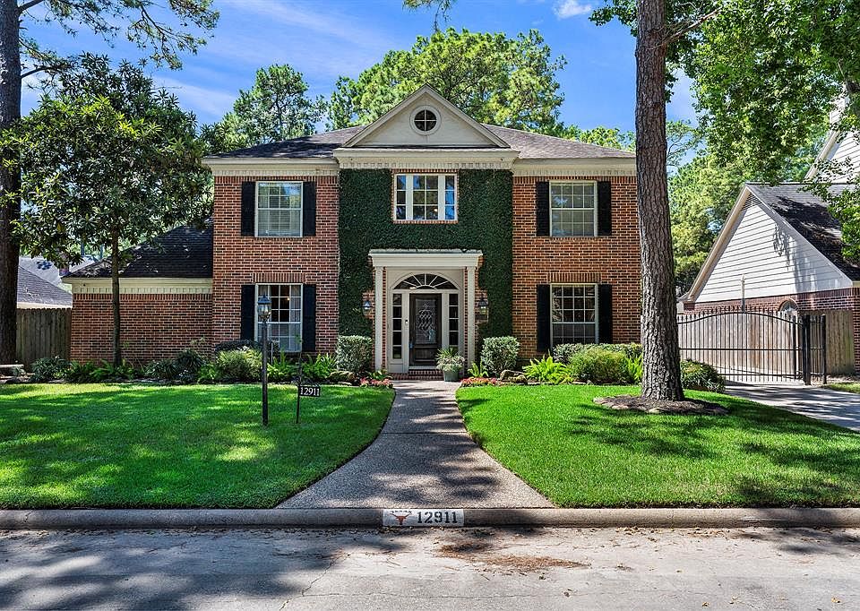 1st image of 12911 Golden Rainbow Dr
