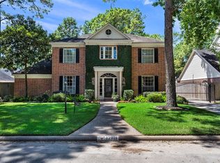 12911 Golden Rainbow Dr, Cypress, TX 77429