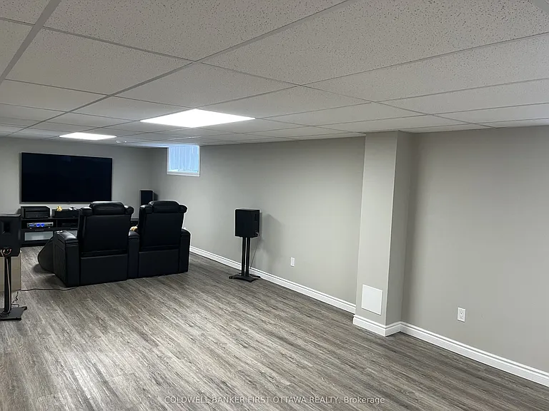 328 Fairlakes Way — Photo 18