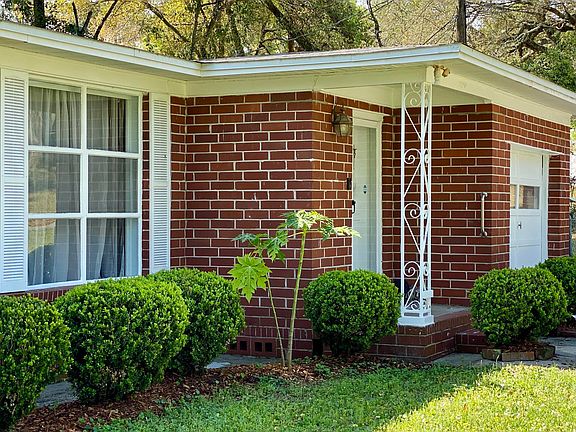 2nd image of 8704 Leprechaun Ct