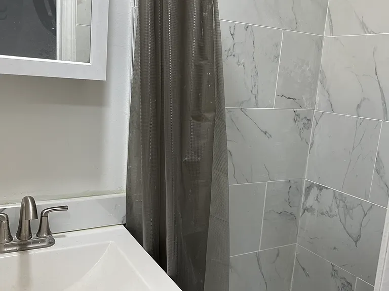 310 Roup Ave #1A — Photo 20