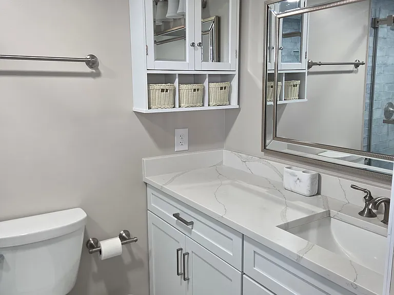 2nd bathroom