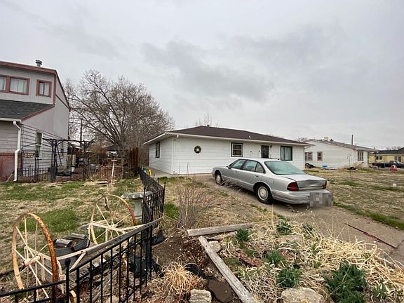 3rd image of 1718 Forrest St