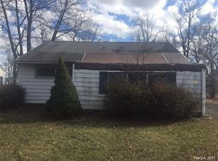 18 Glenville Rd, Edison, NJ 08817