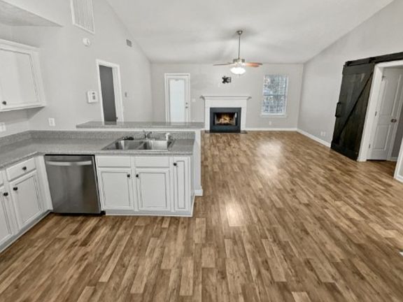 2nd image of 1502 Ballater Dr