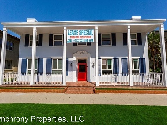 3rd image of 1401 E Ocean Blvd #18