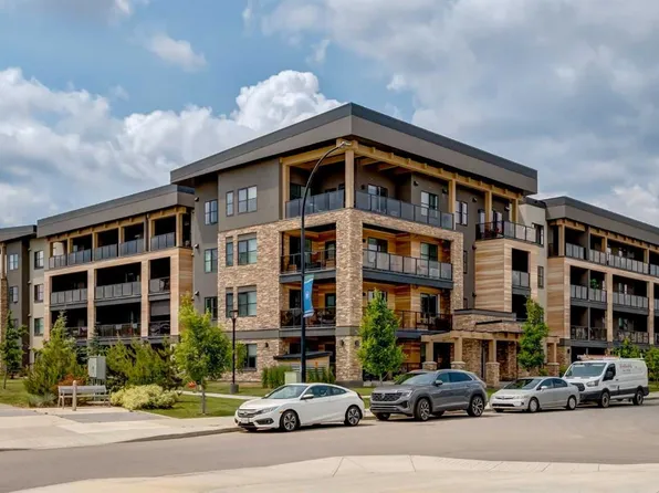 125 NE Wolf Hollow Cres SE #408, Calgary, AB T2X 5W9