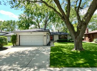 17730 65th Ave, Tinley Park, IL