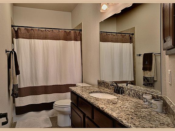 5th image of 195 N Vershire Cir