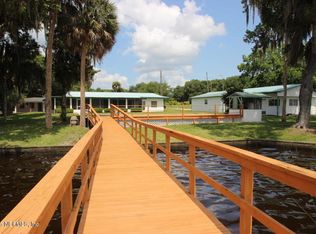 2390 S Highway 17, Crescent City, FL 32112
