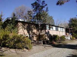 257 Evans Rd, Wofford Heights, CA 93285