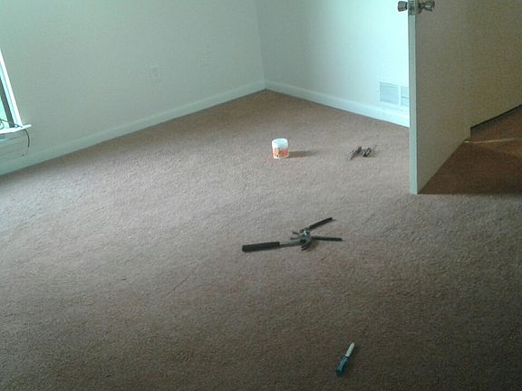 3rd image of 601 College Park Dr APT 3