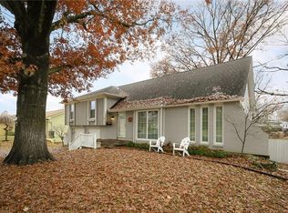 10128 Nall Ave, Overland Park, KS 66207