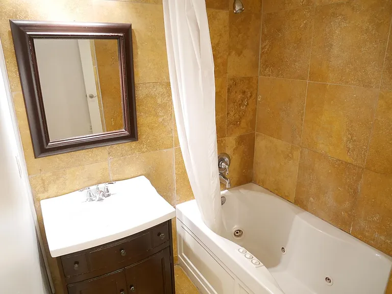 2318 Eutaw Pl #1 — Photo 18
