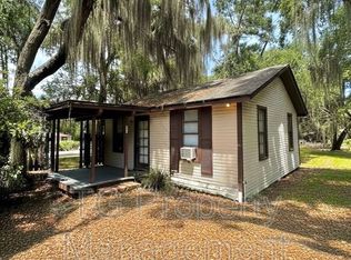 466 Milwaukee Ave, Orange Park, FL 32073