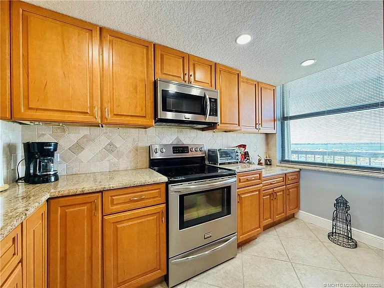 10680 S Ocean Dr #808 — Photo 10