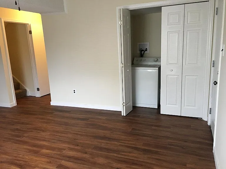 1418 Fortingale Cir — Photo 14