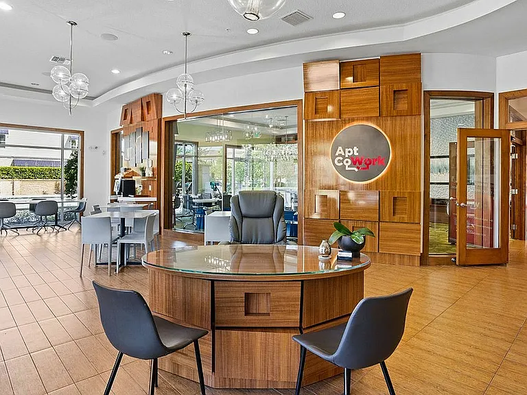 Coworking Space at Marq Highland Park at Apt Cowork Tampa, FL