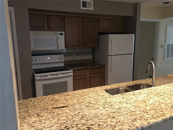 3rd image of 490 N Pin Oak 116 Pl
