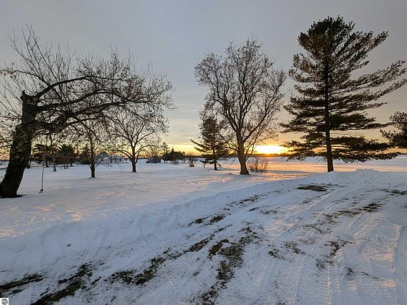 3rd image of N/a Reed Rd