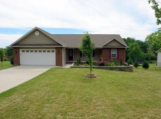 3917 Tabor Loop, Crossville, TN 38571