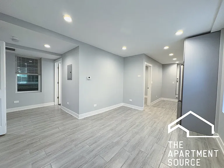 926 W 32nd Pl #BR — Photo 10