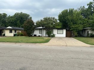 2813 Birch Park Dr, Richland Hills, TX 76118