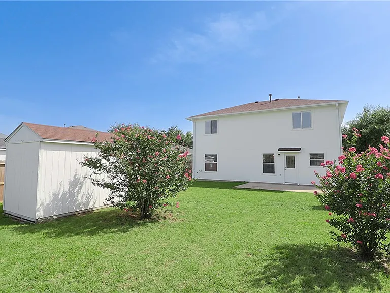 15125 Meredith Ln — Photo 17