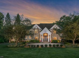 93 Emily Rd, Far Hills, NJ 07931