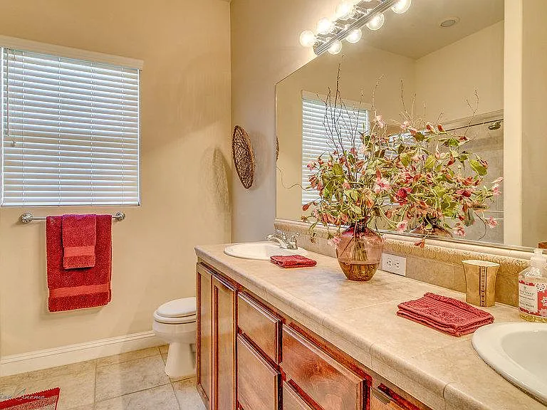 2907 Windham Hill St — Photo 21