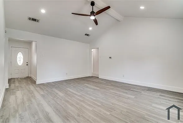 4 bed, 1259 sqft, $2,600 — Photo 4
