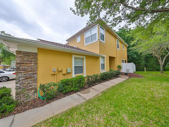 3rd image of 8155 Stone Leaf Ln
