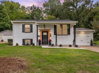 1141 6th St W, Milan, IL 61264
