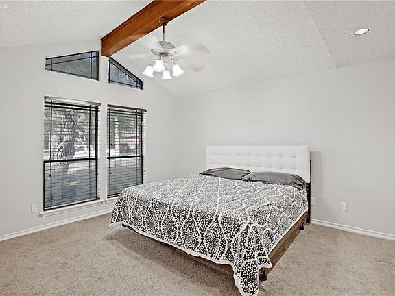 5th image of 3402 Picadilly Ln