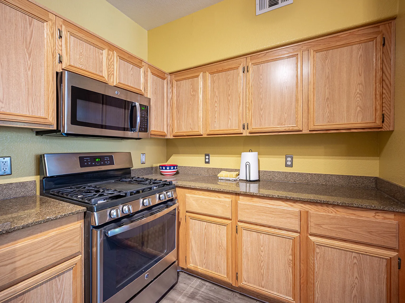 10550 W Alexander Rd — Photo 4