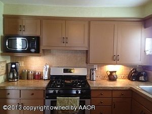 5th image of 1105 S Rosemont St
