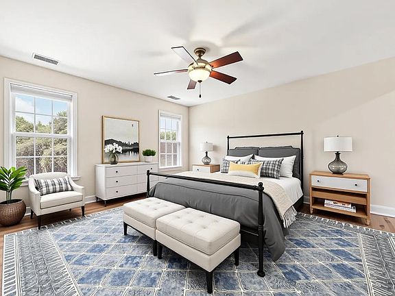 5th image of 910 Wood Meadow Ln