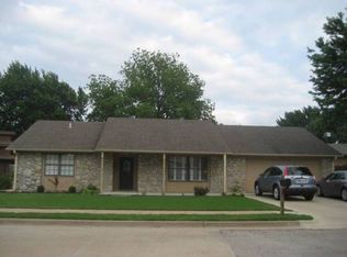 412 Valley View Ct, Bartlesville, OK 74006