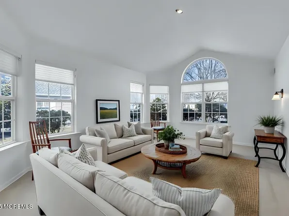 2978 Springwater Court, Toms River, NJ 08755