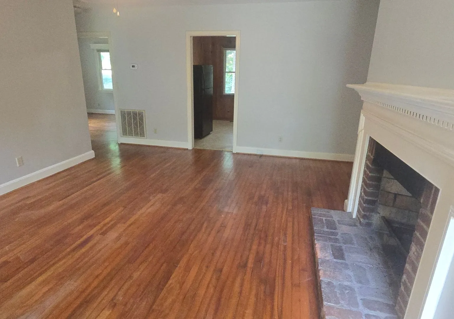 Forest Acres-Duplex — Photo 4