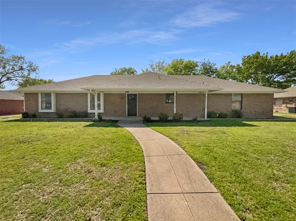 6807 Abilene Dr, Sachse, TX 75048