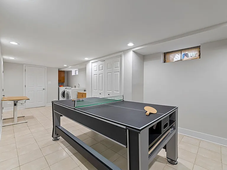Laundry Room Cabinet