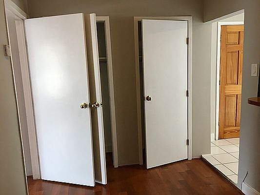 4th image of 615 Manhattan Ave Floor 3