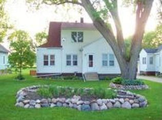 108 Hague Ave N, Hollandale, MN 56045