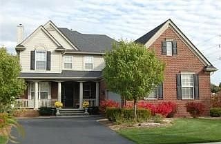 1st image of 827 W Peninsula Ct