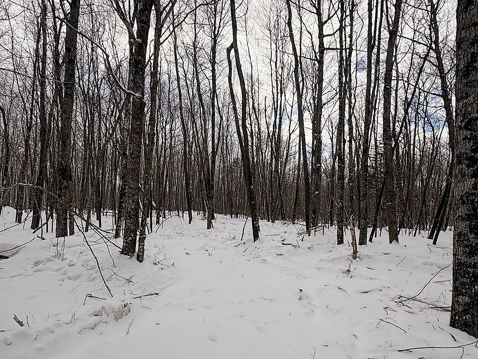 1st image of 3 Log Lodge Rd