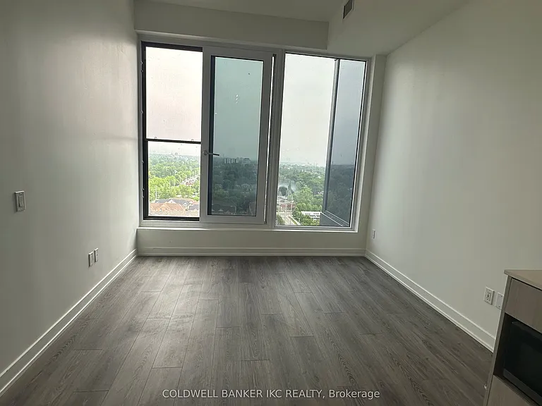 28 Ann St #1404 — Photo 12