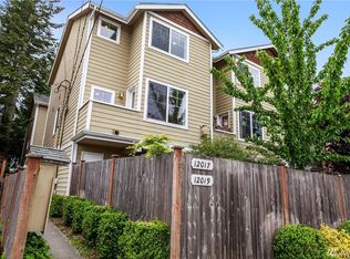 12019 32nd Ave NE APT A, Seattle, WA 98125