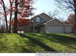 194 Appaloosa Ct, Lino Lakes, MN 55014