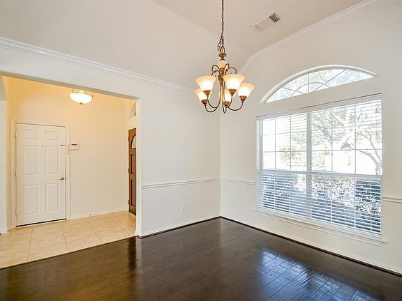 3rd image of 20798 Oakhurst Creek Drive